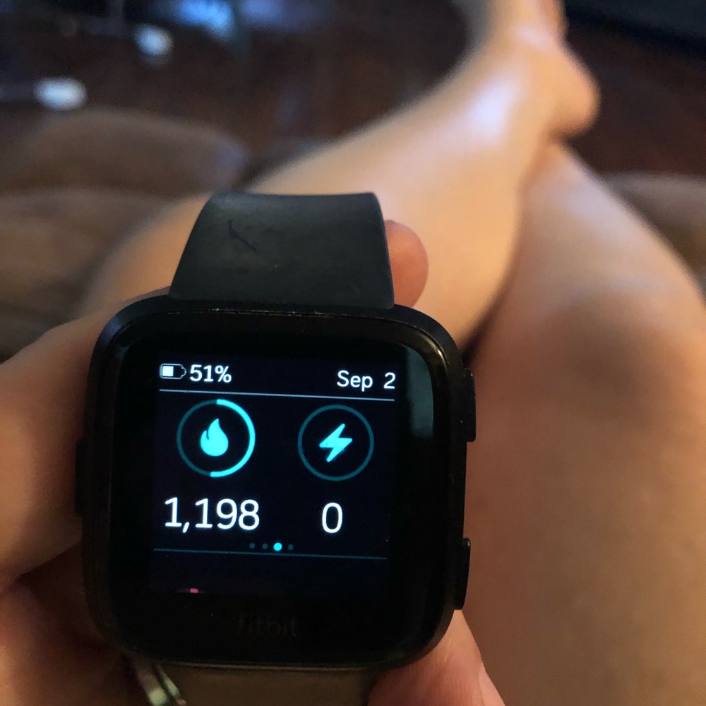 Fitbit Versa - Picture 7 of 8